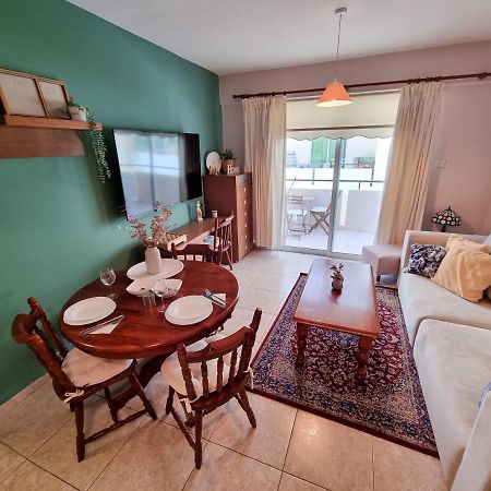 Dock Holiday Apartment 拉纳卡 外观 照片