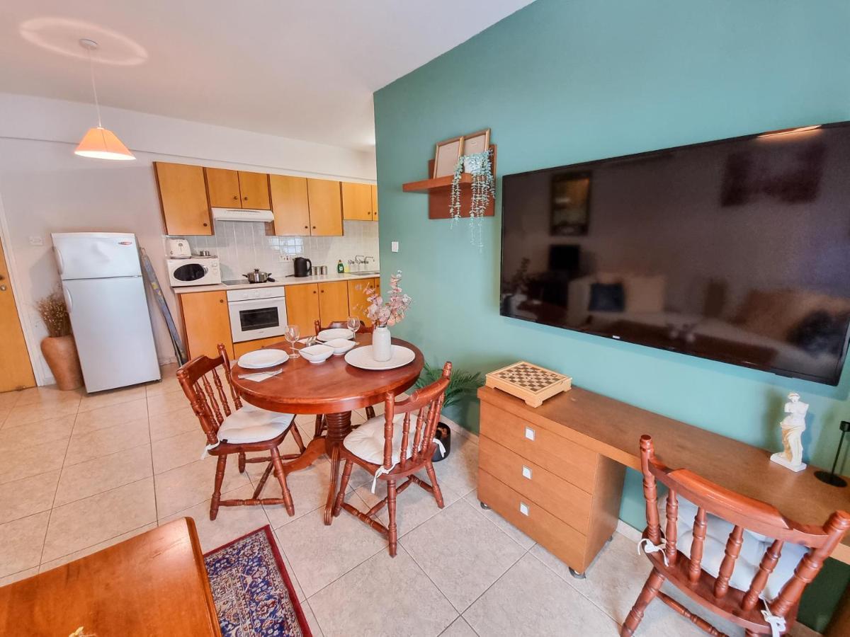Dock Holiday Apartment 拉纳卡 外观 照片
